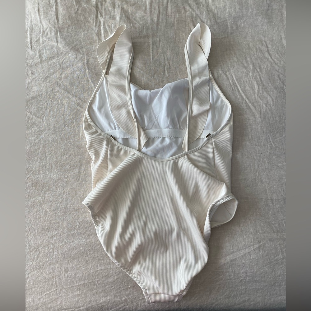 Madewell Cream Second Wave Ribbed Ruffle-strap One-Piece - Picture 9 of 9